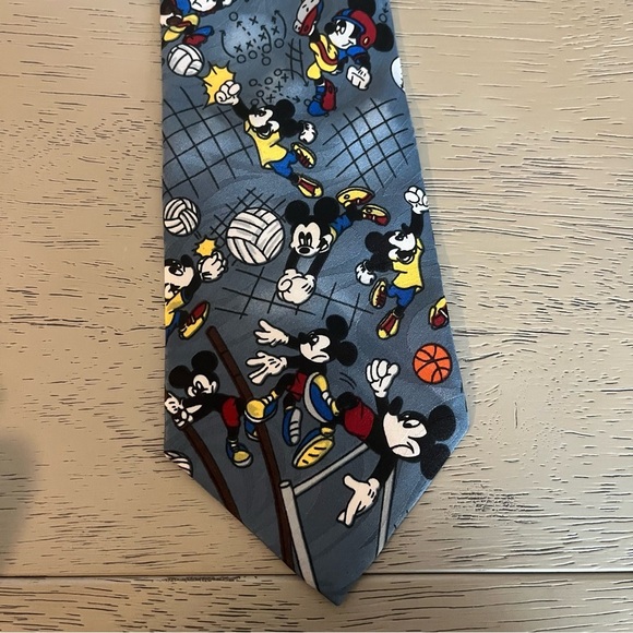 Disney Mickey Mouse Unlimited Sports Tie Necktie Volleyball Basketball Football - Picture 2 of 6